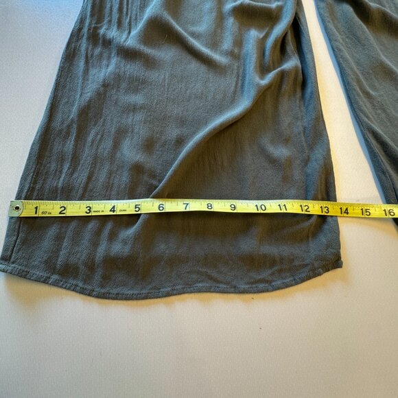 Kori Jumpsuit Overalls Womens Medium Olive Green Cropped Wide Leg Cottagecore - Picture 11 of 14